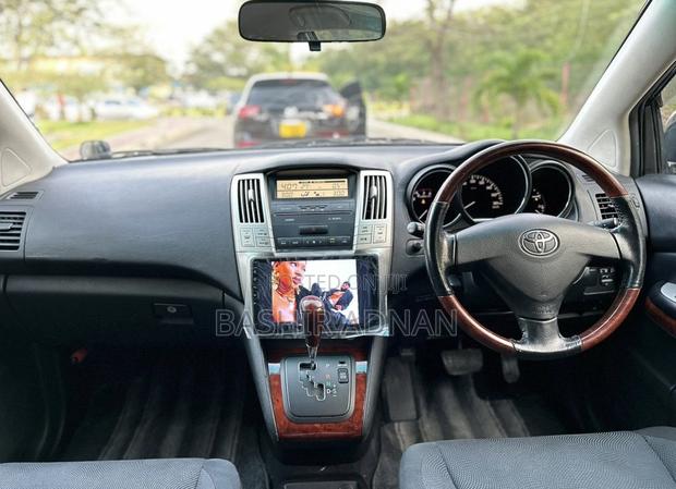 Toyota Harrier 2006 Matt Black
