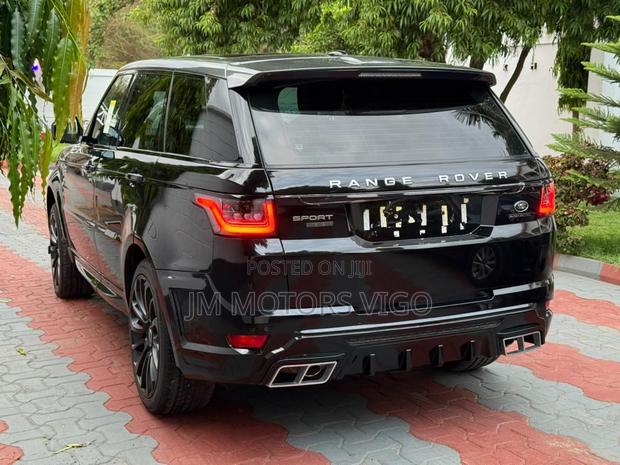 Land Rover Range Rover Sport 2015 Black