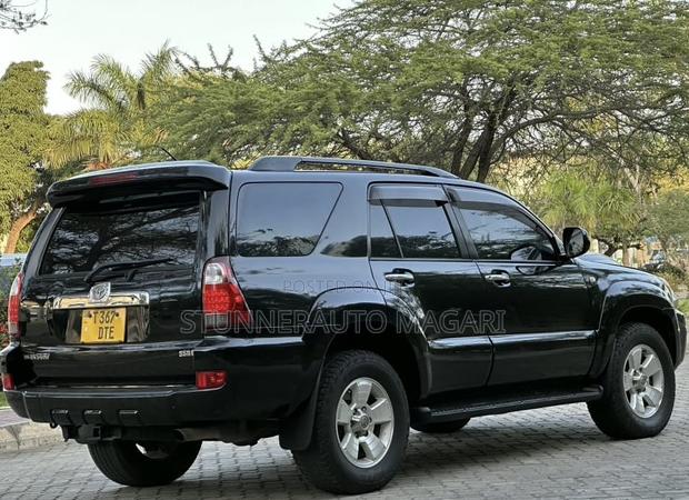Toyota Hilux Surf 2007 Black