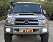 Toyota Land Cruiser 2017 Silver for sale
