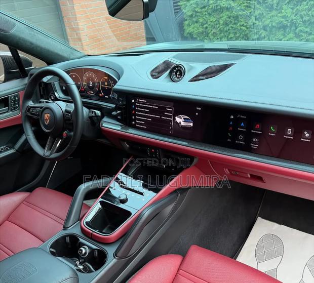 Porsche Cayenne 2023 Matt Black
