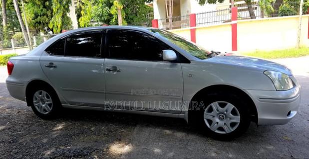 Toyota Premio 2005 Silver