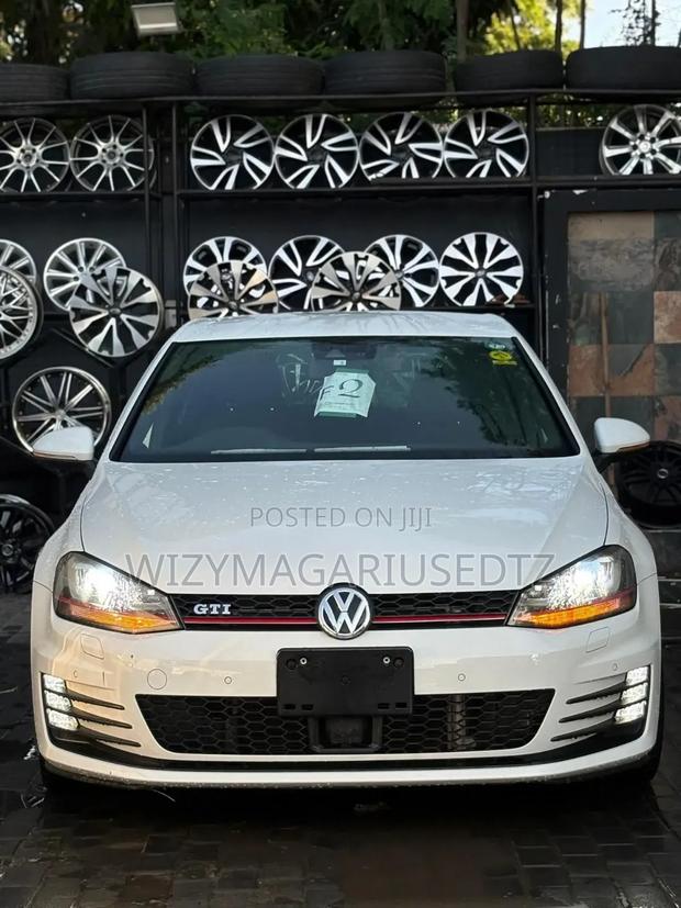 Volkswagen Golf GTI 2014 Off white