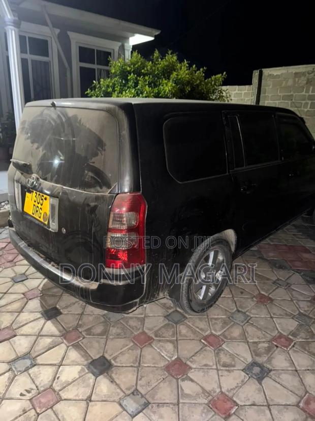 Toyota Probox 2006 Black