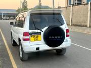 Mitsubishi Pajero 2005 White for sale