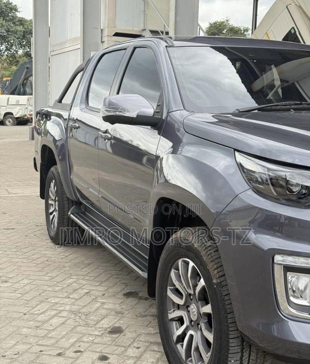 New Foton Tunland 2025 Gray
