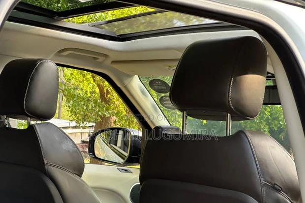 Land Rover Range Rover Sport 2019 White