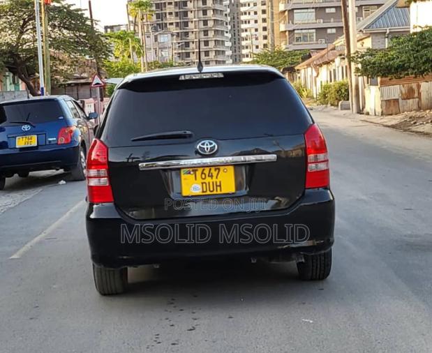 Toyota Wish 2004 Black