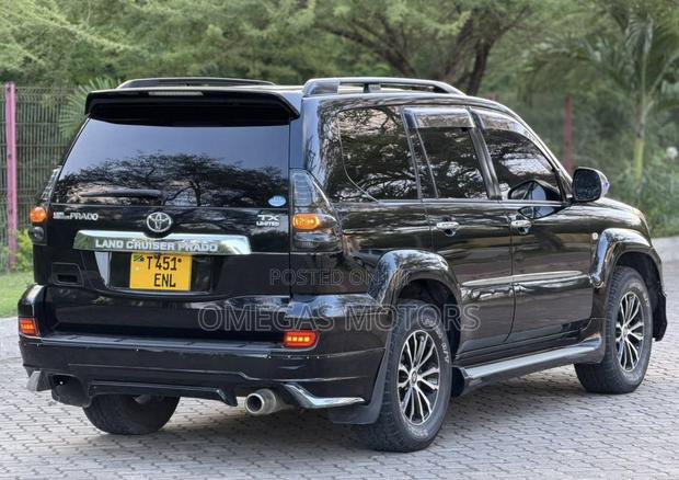 Toyota Land Cruiser Prado 4.0 Petrol TX 2007 Black