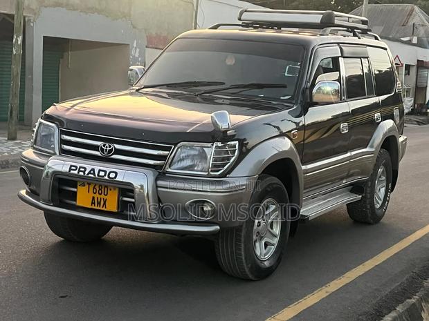 Toyota Land Cruiser Prado 2002 Green