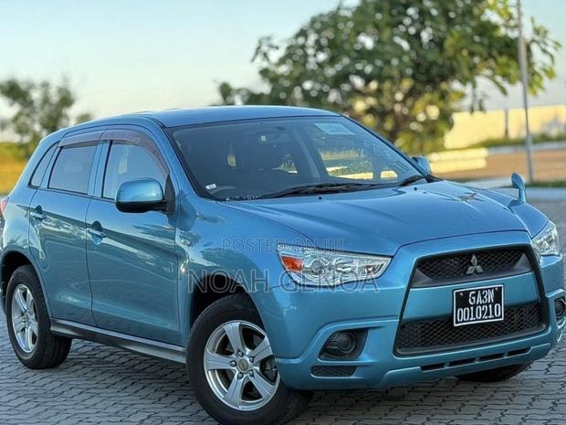 Mitsubishi RVR 2010 Blue