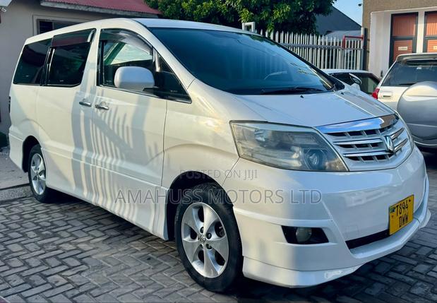Toyota Alphard 2006 White