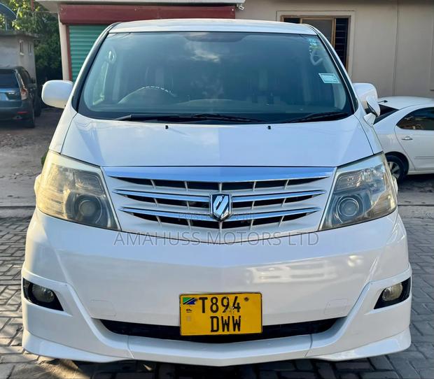 Toyota Alphard 2006 White