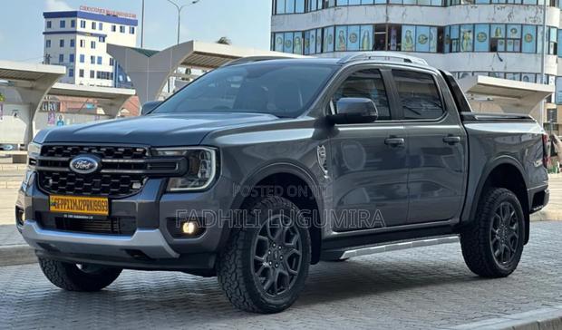 Ford Ranger Wildtrak 2024 Matt Black