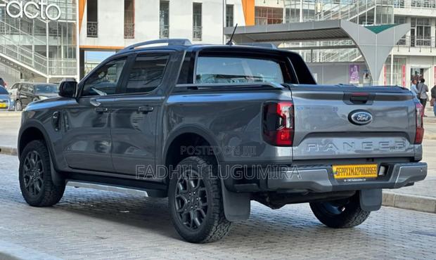 Ford Ranger Wildtrak 2024 Matt Black