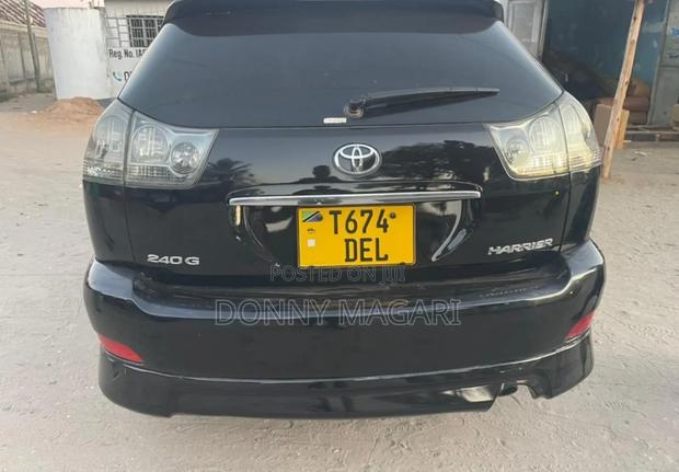 Toyota Harrier 2005 Black