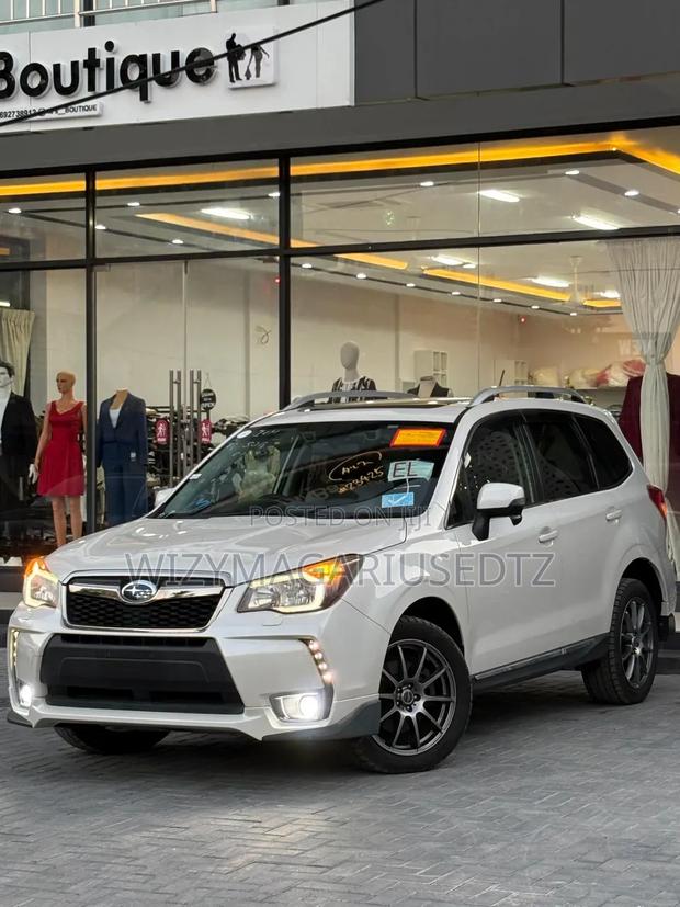 Subaru Forester 2014 Pearl