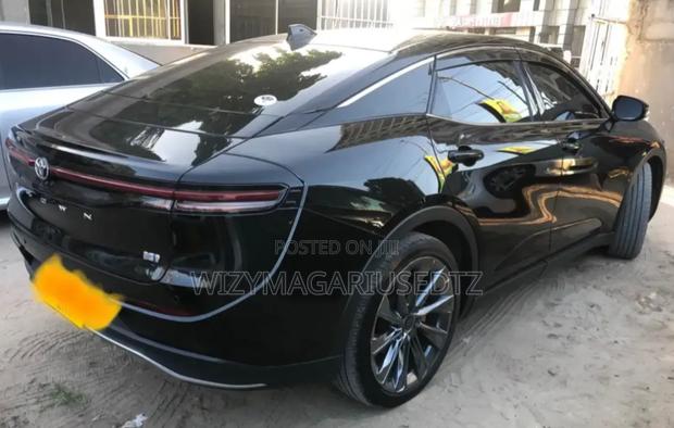 Toyota Crown 2023 Brown