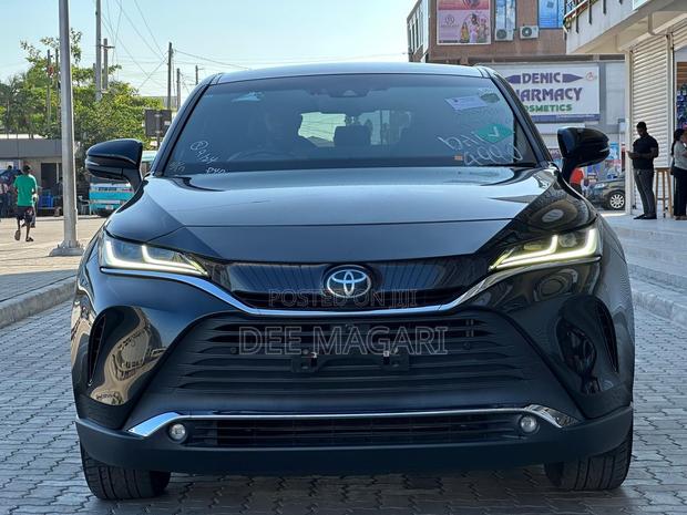 Toyota Harrier 2021 Black