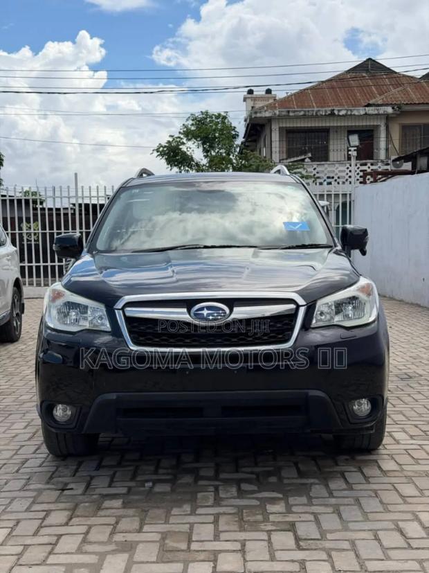 Subaru Forester 2014 Black