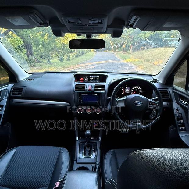 Subaru Forester 2014 Black