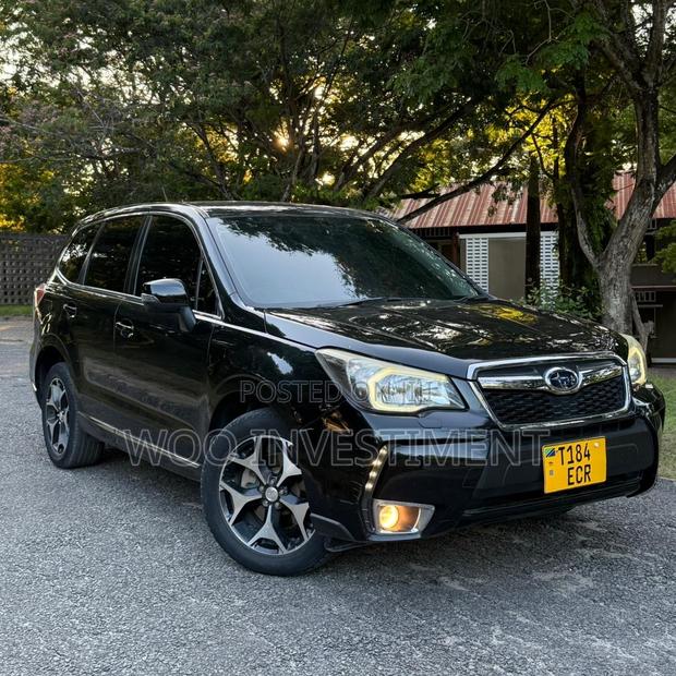 Subaru Forester 2014 Black