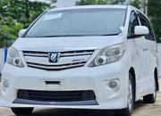Toyota Alphard 2.4 Petrol FWD 2010 White for sale