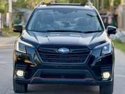 Subaru Forester Premium AWD 2023 Black for sale