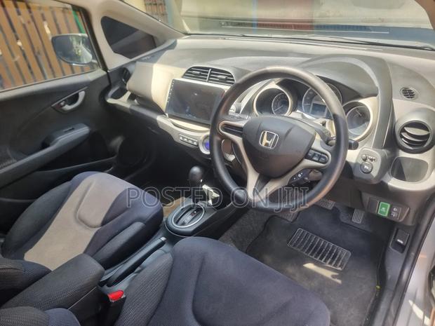 Honda Fit 2012 Silver