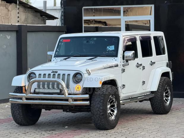 Jeep Wrangler 2015 Silver