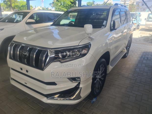 Toyota Land Cruiser Prado 3.0 172hp 2017 White