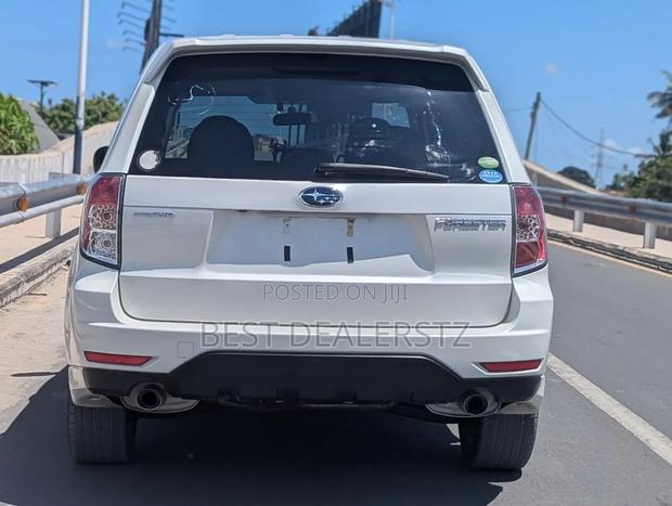 Subaru Forester 2.5X Limited 2012 White