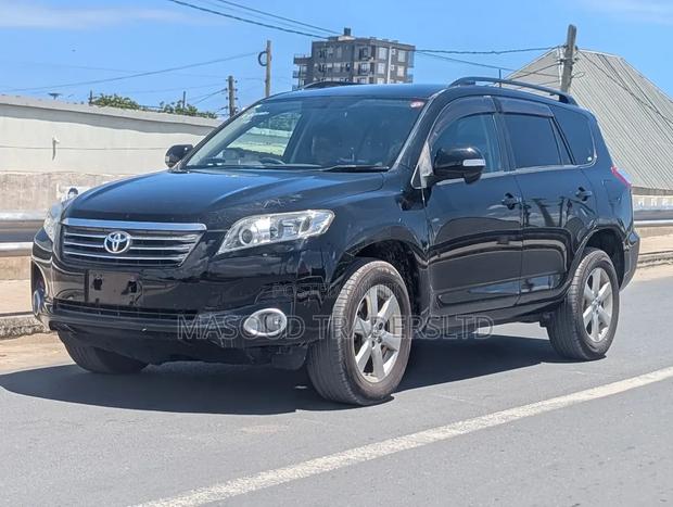 Toyota Vanguard 2008 Black