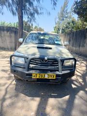 Toyota Hilux 2006 Green for sale