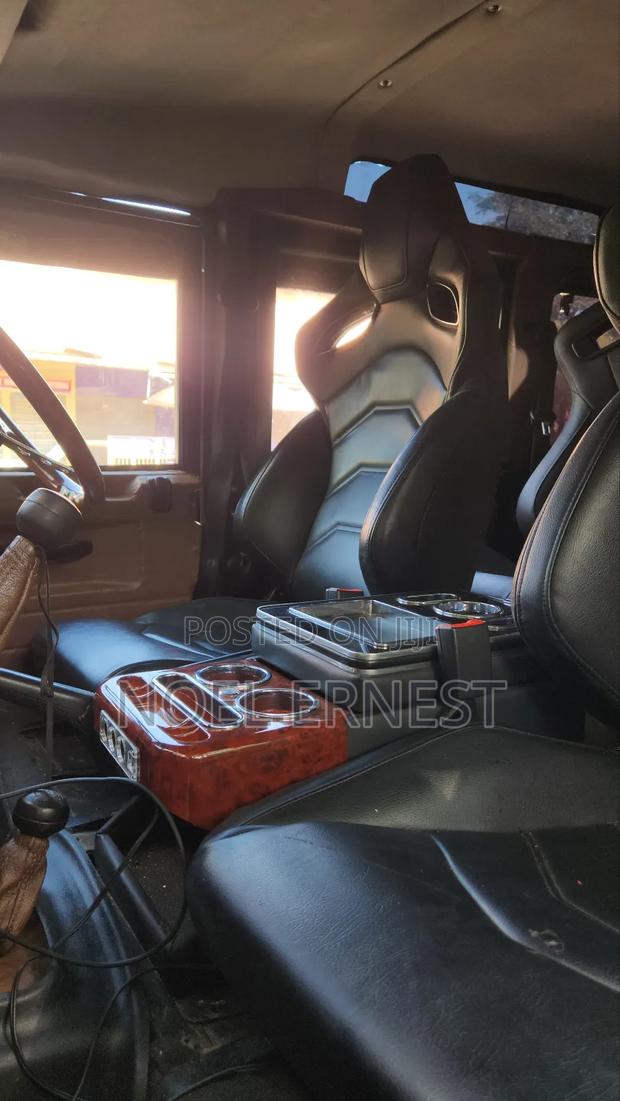 Land Rover Defender 1985 Black