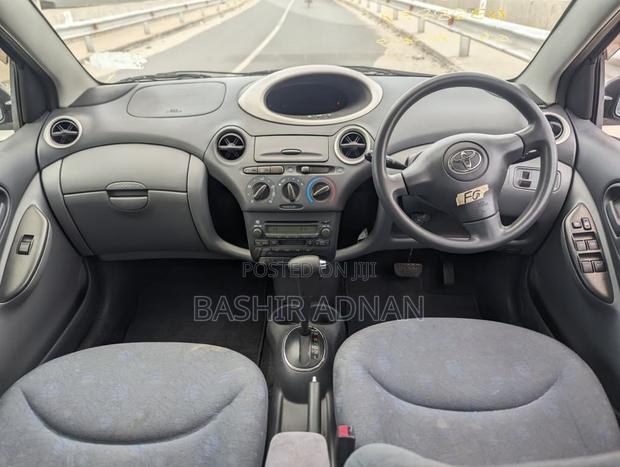 Toyota Vitz 1.3 FWD 3dr 2002 Black