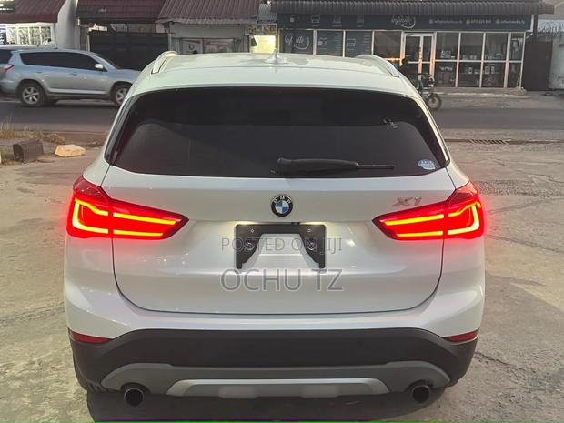 BMW X1 sDrive28i 4dr SUV (2.0L 4cyl Turbo 8A) 2015 White