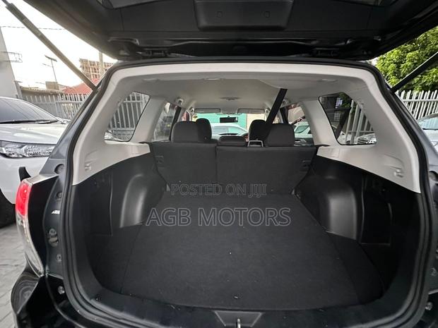 Subaru Forester 2012 Black