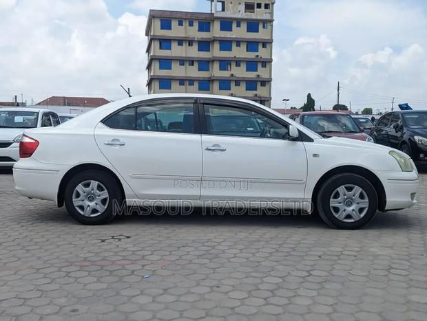 Toyota Premio 2.0 FWD 2004 White