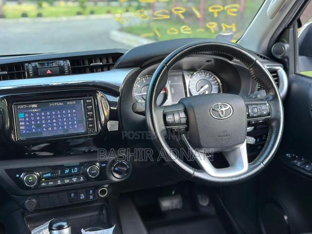 Toyota Hilux 2.4 Diesel 2020 White