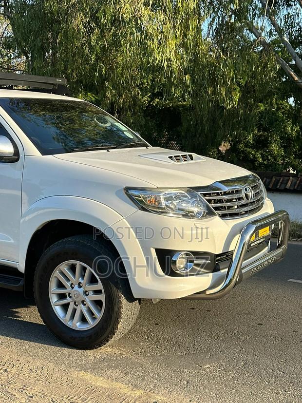 Toyota Fortuner 3.0 D Turbo AWD 2015 White