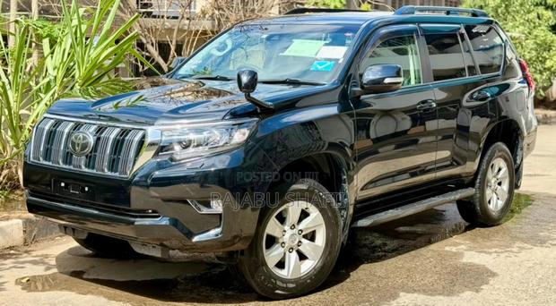 Toyota Land Cruiser Prado 3.0 172hp 2018 Black