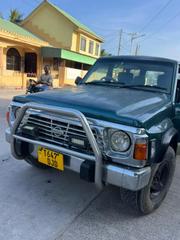 Nissan Patrol 2001 Gray for sale