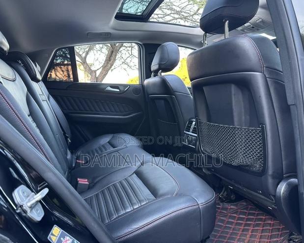 Mercedes-Benz GLE-Class 2017 Black