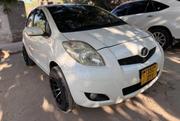 Toyota Vitz 2005 White for sale