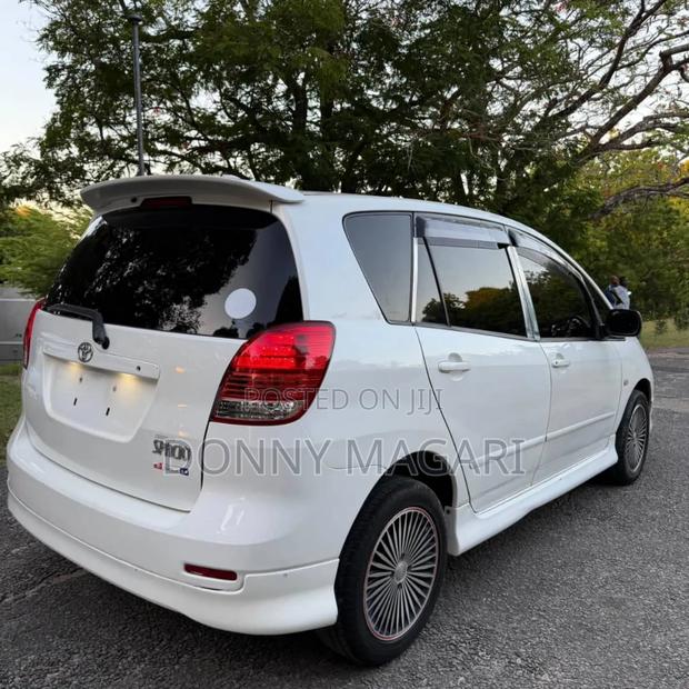 Toyota Corolla Spacio 2006 White