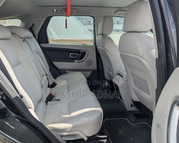 Land Rover Discovery Sport SE 2015 Black