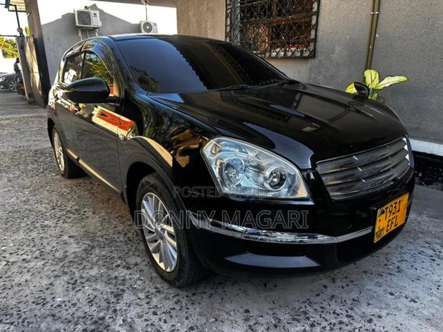 Nissan Dualis 2011 Black