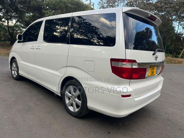Toyota Alphard 2004 Pearl