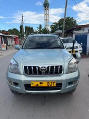 Toyota Land Cruiser Prado 3.4 3dr 2004 Gray for sale